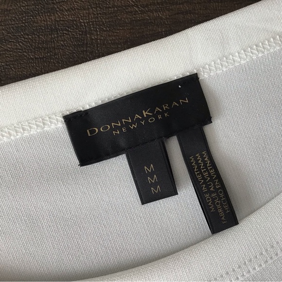 NWT Donna Karan Knit Top - Size M.  See pics - Beautiful! - Picture 7 of 9